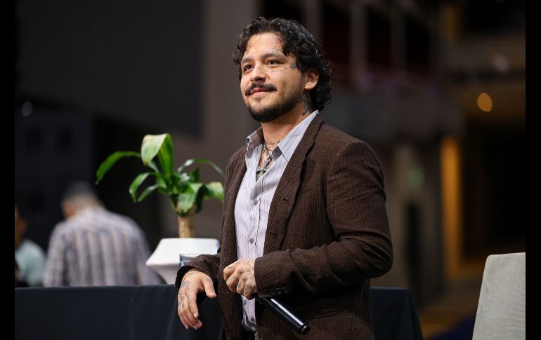 Sin entrar en controversia directa con sus colegas del regional mexicano, el cantante enfatizó que cada estilo musical tiene su propio público y forma de expresarse. EL INFORMADOR / H. Figueroa