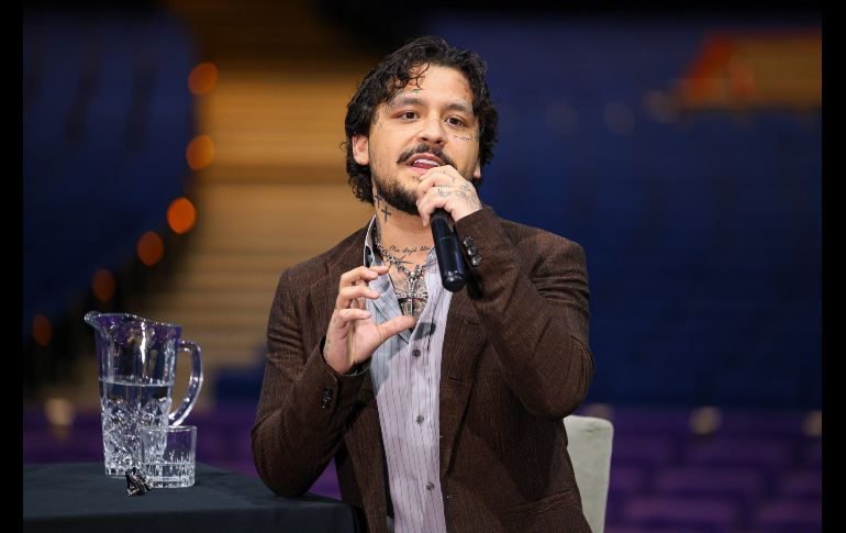 Sin entrar en controversia directa con sus colegas del regional mexicano, el cantante enfatizó que cada estilo musical tiene su propio público y forma de expresarse. EL INFORMADOR / H. Figueroa