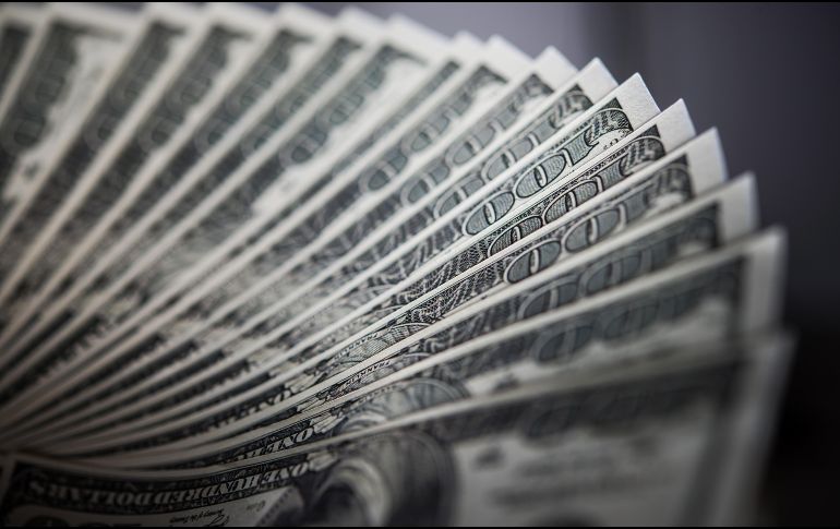 Los analistas describen como un “lunes negro” para los mercados. FREEPIK