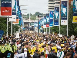 Cada club finalista de la Champions recibirá 18 mil boletos que pondrán a disposición de sus aficiones para el gran partido. AFP/H. Nicholls