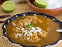En México, es común referirse a estas cuatro partes del estómago como menudo. Estas incluyen: pancita, panal, libro y cuajo. También se suele añadir la tripa y las patas a los platillos que llevan este ingrediente. ESPECIAL / CANVA