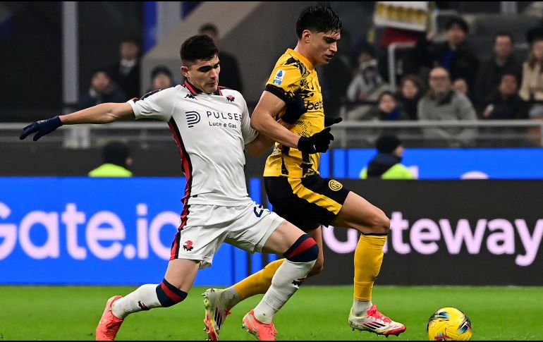El central de la Selección Mexicana, Johan Vásquez, está posicionado como el quinto mejor central zurdo de toda la Serie A. AFP / ARCHIVO