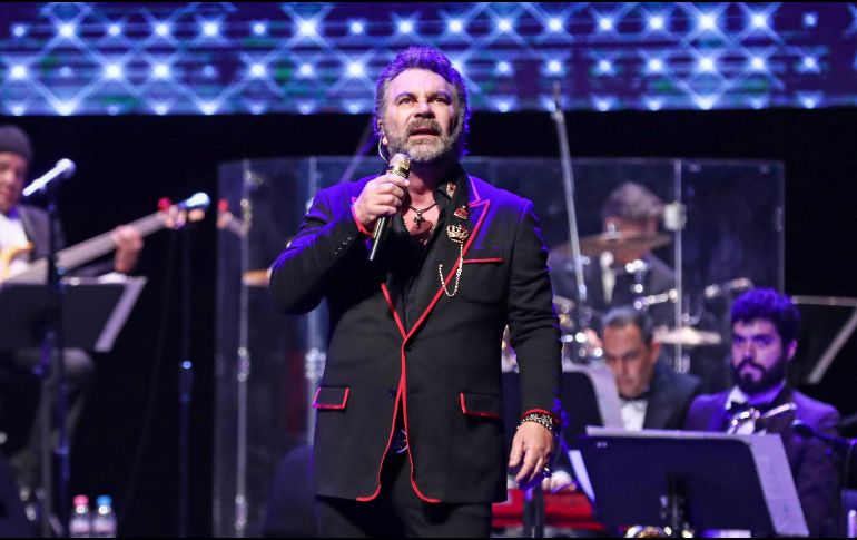 Mijares ha hecho historia por su larga gira musical. SUN/ARCHIVO