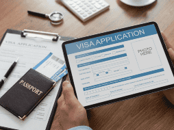 La Embajada de Estados Unidos en México ha hecho un llamado para renovar la visa americana de turista sin entrevista. ESPECIAL