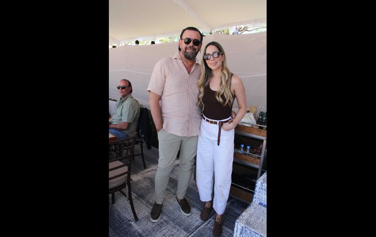 Juan Francisco Zermeño y Brianda Verduzco. GENTE BIEN JALISCO / E. Escamilla