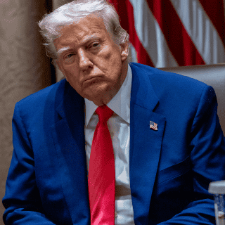 Trump elogia a Sheinbaum y asegura que no quiere dañar a México