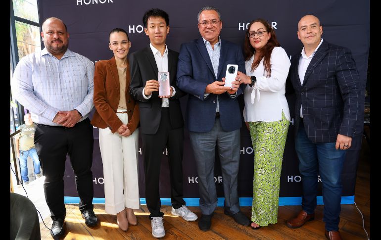 Con la mejor innovación y tecnología ha llegado al mercado el nuevo Honor Magic 7 Pro, que hace uso de la Inteligencia Artificial para mejorar la vida diaria de sus usuarios desde las funciones más básicas. EL INFORMADOR / H. Figueroa