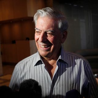 Perú declara día de luto nacional por fallecimiento de Mario Vargas Llosa
