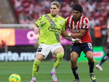 Actualmente, Chivas ocupa el décimo lugar en la tabla general, con 18 puntos, lo que los mantiene dentro de los puestos de repechaje. IMAGO7 / ARCHIVO