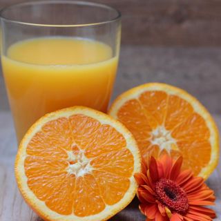 ¿Es saludable beber jugo de naranja todos los días?