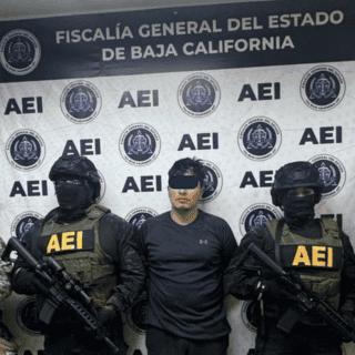 Detienen a implicado en homicidio de agente de la FESC en Baja California