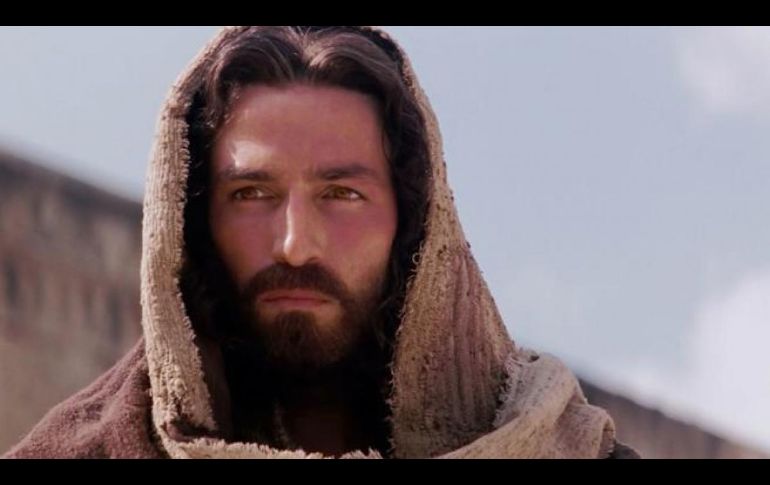 Protagonizada por Jim Caviezel, Maia Morgenstern, Monica Bellucci, Francesco DeVito y más. ESPECIAL