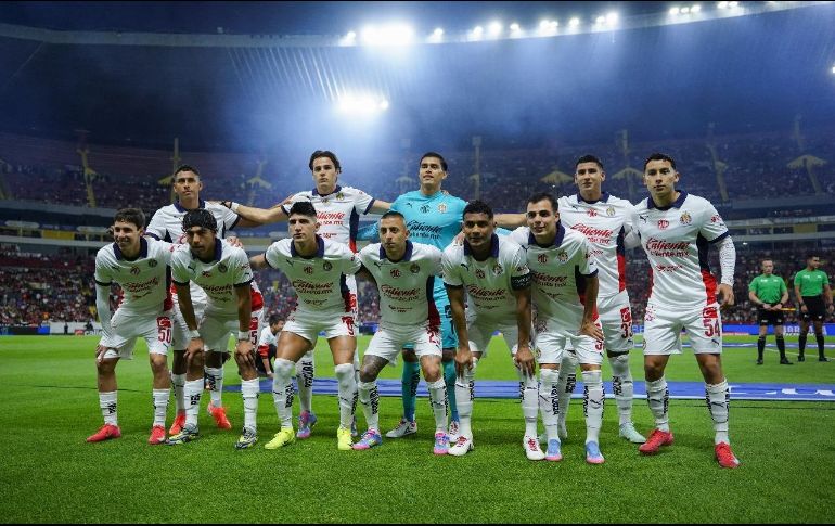 Al medio tiempo del Clásico Tapatío, el Guadalajara está fuera de poder disputar el Play-In. IMAGO7