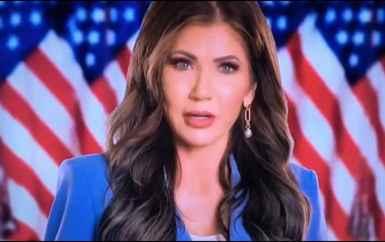 En el mensaje, Noem agradece al presidente estadounidense, Donald Trump, por hacer la frontera segura. ESPECIAL