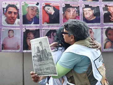 Colectivos realizaron distintas actividades en el marco del Día de las Familias Buscadoras de México. SUN / B. FREGOSO
