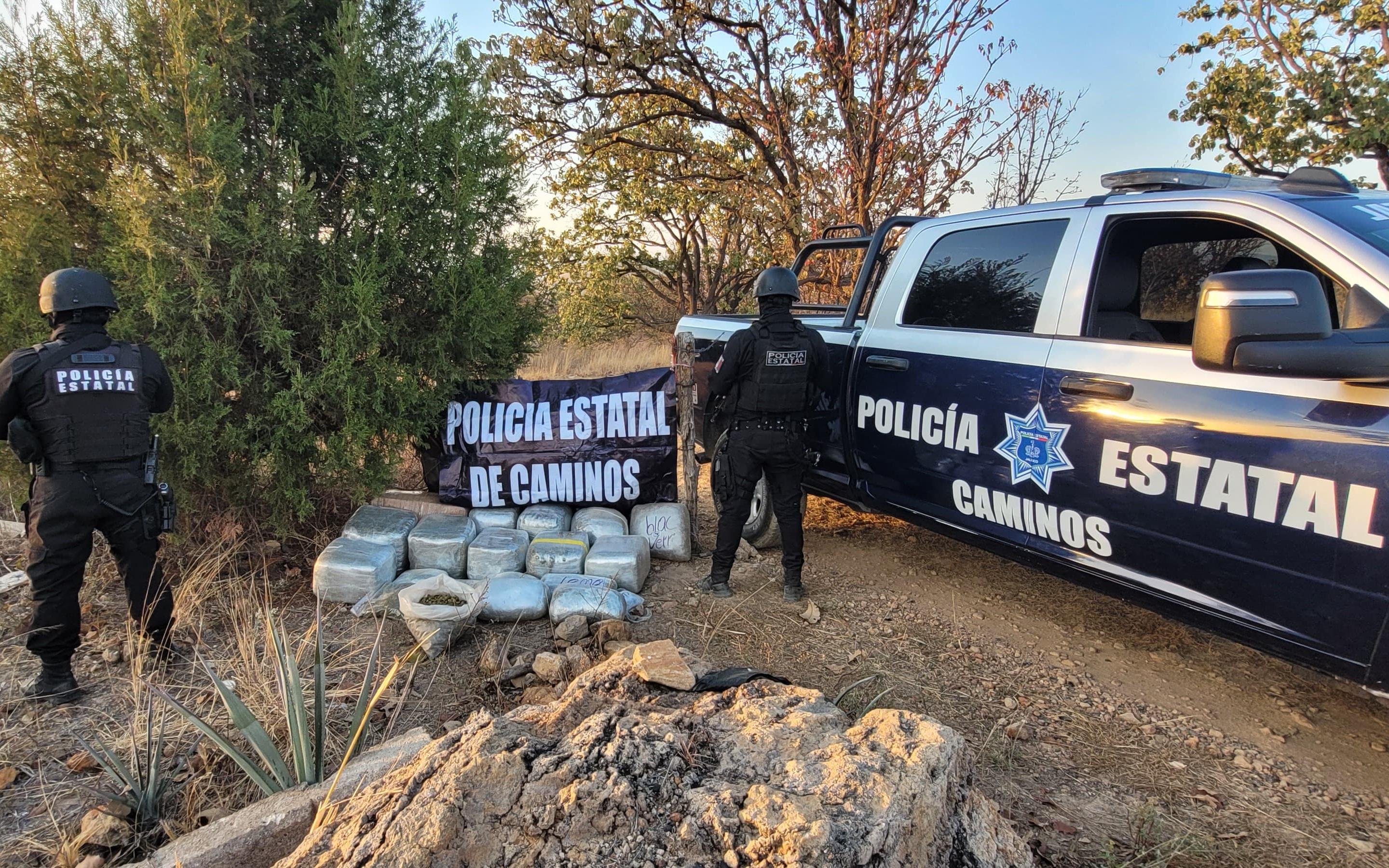 PEC mantiene vigilancia en tramos carreteros, ingresos y salidas de pueblos mágicos, playas, entre otros. ESPECIAL / POLICÍA ESTATAL DE CAMINOS