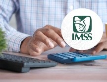 Es recomendable revisar periódicamente tu situación en el portal del IMSS. UNSPLASH.