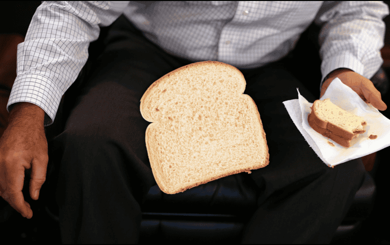 Comer pan blanco ocasionalmente no es malo, pero si es parte habitual de la dieta, conviene considerar reemplazarlo (al menos en parte) por opciones más nutritivasa. AFP / ARCHIVO