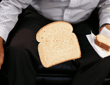 Comer pan blanco ocasionalmente no es malo, pero si es parte habitual de la dieta, conviene considerar reemplazarlo (al menos en parte) por opciones más nutritivasa. AFP / ARCHIVO