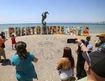 Puerto Vallarta atrajo a aproximadamente 170 mil turistas, quienes dejaron una derrama económica preliminar de mil 400 millones de pesos. CORTESÍA.