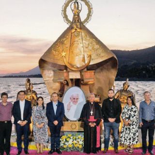 Chapala le rinde homenaje al Papa Francisco