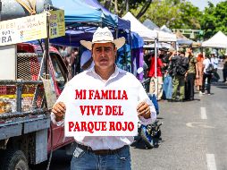 Vendedores sabatinos del Parque Revolución se manifestaron por segundo día consecutivo tras cierre del espacio. EL INFORMADOR / A. Navarro