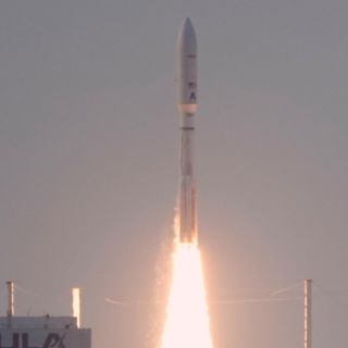 Amazon lanza primeros satélites para su internet