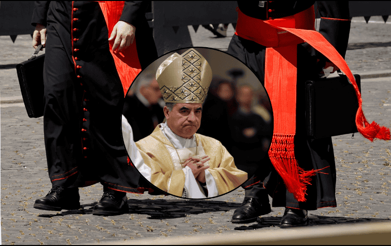 La retirada de Becciu no afecta las estadísticas oficiales del Vaticano sobre el cónclave porque internamente nunca lo consideraron elegible para votar. EFE/EPA/F. FRUSTACI AP/G. BORGIA