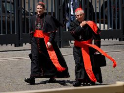 Los cardenales se encuentran viajando a Roma desde todas partes del mundo, convocados por el Vaticano para celebrar el Cónclave este 2025. EFE / F. FRUSTACI