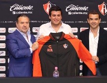 La presentación se realizó en las instalaciones de la Academia AGA, donde Fájer estuvo acompañado por José Riestra y Alfonso Villalba. IMAGO7.