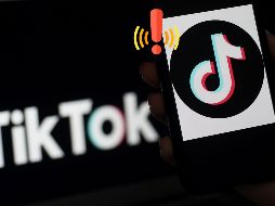 TikTok, se ha prestado para crear usuarios en los cuales contactan a nuestros niños y niñas para ofrecer dinero y objetos que atraigan a los infantes. AFP / ARCHIVO