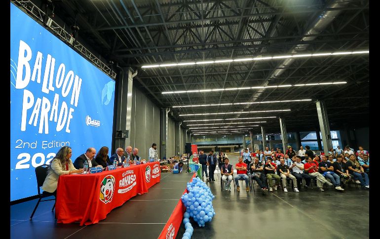 El desfile es consciente con el ambiente, razón por la cual cada globo utilizado en la construcción de los carros alegóricos será de látex 100% biodegradable