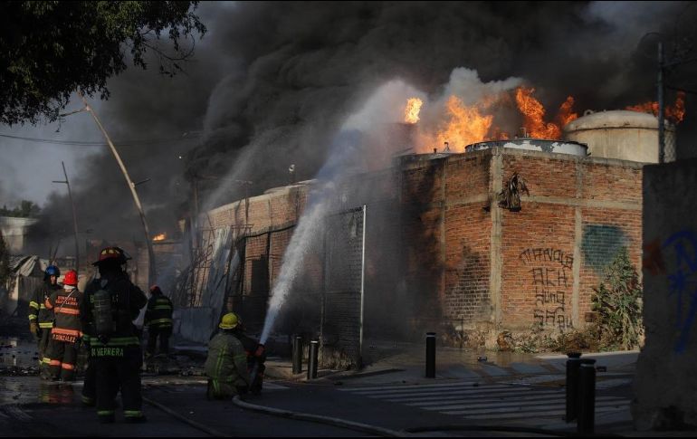Se llevará a cabo un recorrido por las colonias aledañas para invitar a las personas que se quedaron a que puedan a evacuar. CORTESÍA/ Gobierno de Guadalajara.