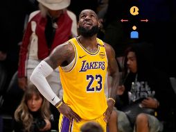 LeBron James de los Lakers de Los Ángeles durante los últimos segundos de la derrota ante los Timberwolves de Minnesota. AP / Mark J. Terrill