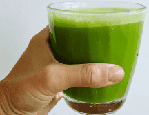 El jugo verde puede ser saludable, pero como complemento. ESPECIAL / CANVA