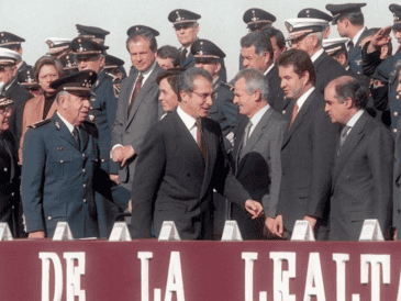 Bajo lemas como "Él sabe cómo hacerlo" y "Bienestar para tu familia", Zedillo no tenía la misma aprobación que el entonces candidato Colosio. SU N / ARCHIVO