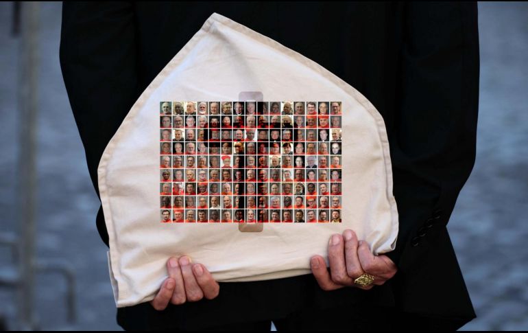 El colegio cardenalicio estará formado por 133 electores que se presentarán en la Capilla Sixtina para elegir al nuevo Papa. EFE / ARCHIVO