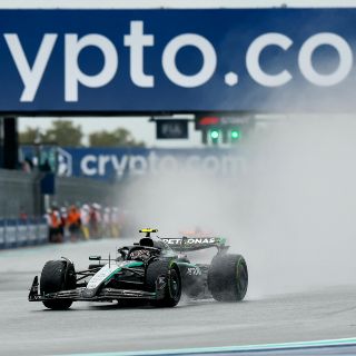 La lluvia detiene inicio de la carrera sprint del GP de Miami