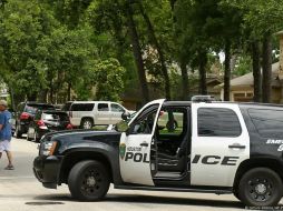 La policía detuvo a varias personas, pero en un primer momento no se sabía si entre ellas estaba el sospechoso de iniciar la balacera. AP / ARCHIVO