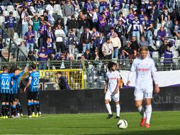Después del segundo tanto del Club Brujas, el “Chino” Huerta únicamente permaneció ocho minutos más en el terreno de juego. EFE/F. SIERAKOWSKI
