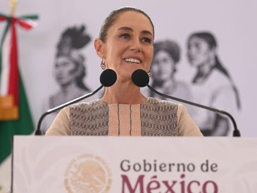 La Mandataria celebró que la economía mexicana creció, "poquito, pero creció". SUN/LCG