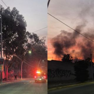 Reportan incendio en predio de autos abandonados en San Agustín