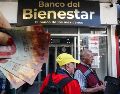 La Pensión Bienestar tiene como objetivo mejorar la protección social de la población adulta, dándole a cada persona el monto económico de manera directa y sin intermediarios. ESPECIAL / EL INFORMADOR y CANVA