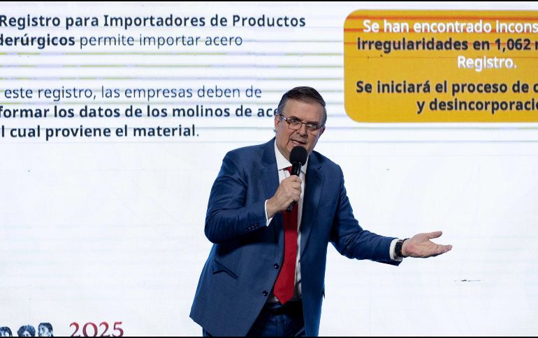 Sobre el sector textil, Marcelo Ebrard comentó que se revisó y se detectó que ocho empresas estaban engañando al gobierno mexicano. SUN / H. Salvador