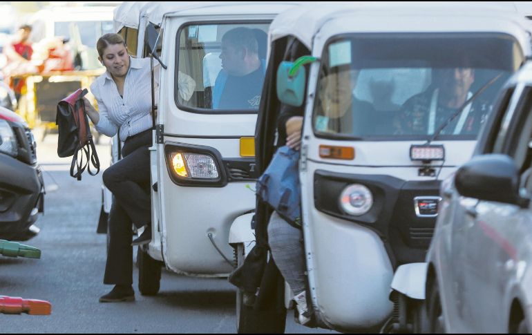 Zapopan trabaja en regularlos y ofrecer un transporte más seguro. EL INFORMADOR/ A. Navarro