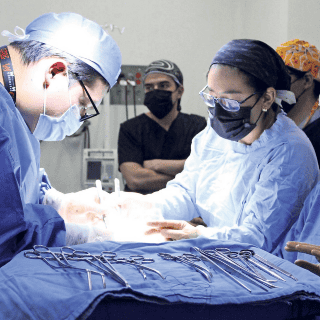 Médicos charlatanes realizan la mitad de cirugías estéticas en el país