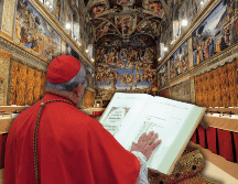 Los cardenales prometen mantener el secreto sobre lo que está a punto de suceder y no permitir 