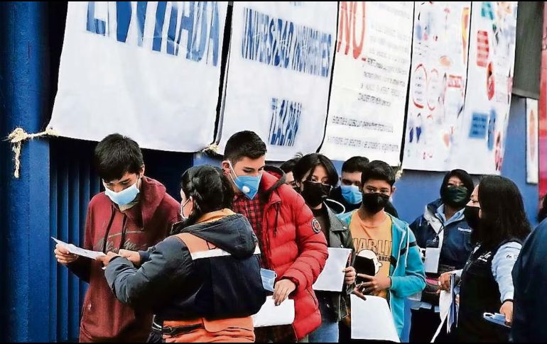 De acuerdo con el secretario de Educación Pública, Mario Delgado Carrillo, bajo el nuevo modelo denominado Mi Derecho Mi Lugar, se registraron 272 mil 726 aspirantes. SUN / ARCHIVO