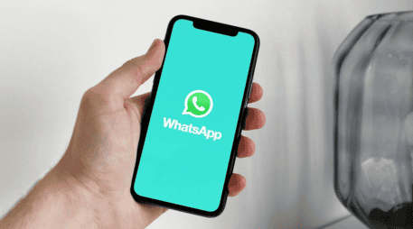 Con la nueva herramienta de WhatsApp ahorrarás tiempo y mantendrás tus archivos en orden.  Pexels