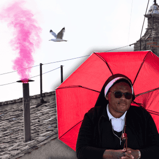 ¿Por qué algunos piden una fumata rosa durante el cónclave?